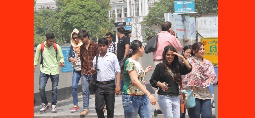 Dwarka metro line track circuit fails, passengers in trouble