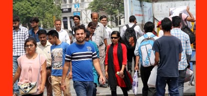 Dwarka metro line track circuit fails, passengers in trouble