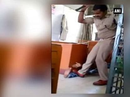 Railway police thrashes minor on charges of theft