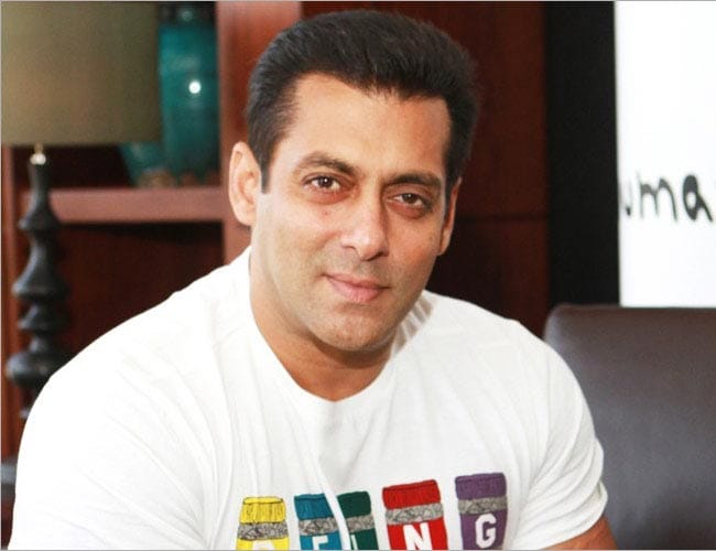 Salman Khan’s girlfriend Iulia Vantur accompanies him in Budapest