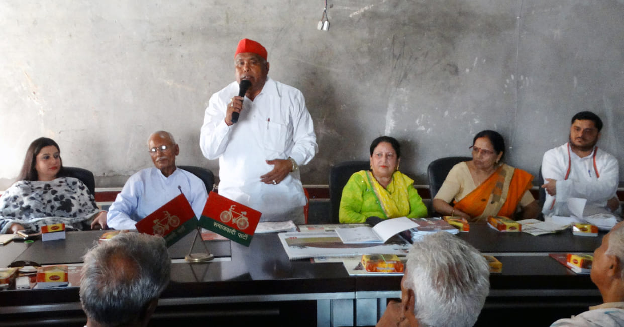 teenon vidhaanasabha seeten jeetana hee sapa ka lakshy: devendr