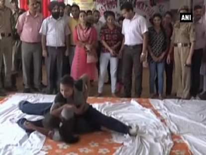 Jammu and Kashmir border girls imparted self-defence skills 