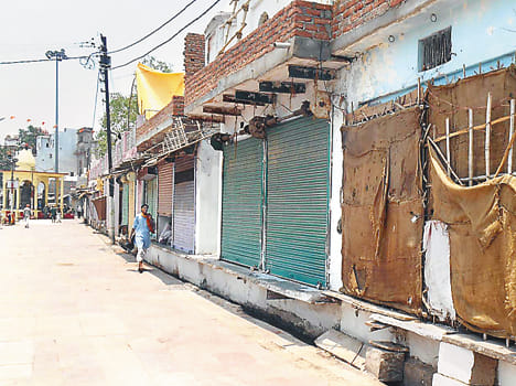Expressed opposition to shut up shop, slogan