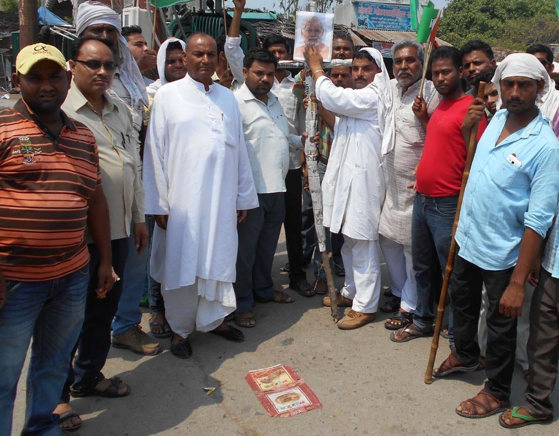 Congress hits out at Centre