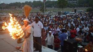 Ganga Mahotsav began statue installation