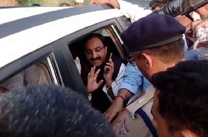 BJP MP ramesh pokhriyal nishank threatened to ssp on call