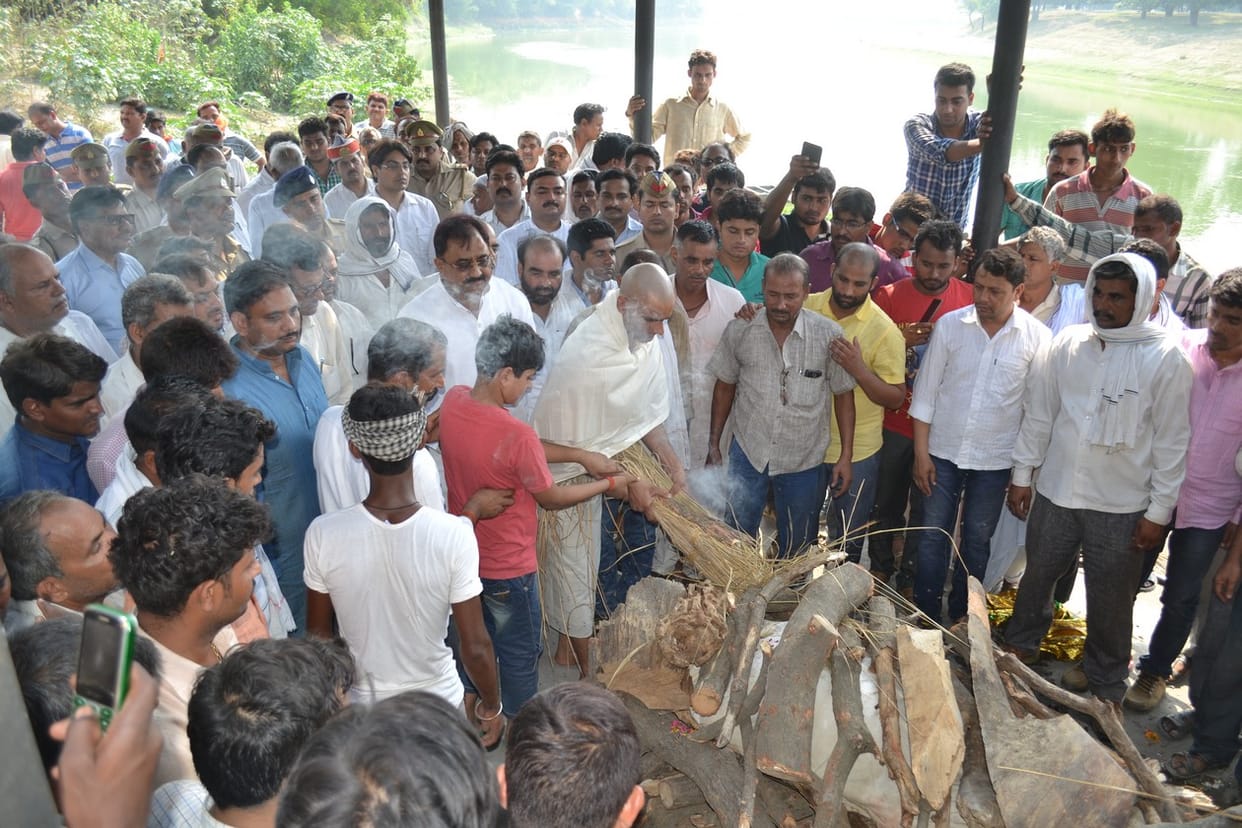 Santosh Yadav cremated