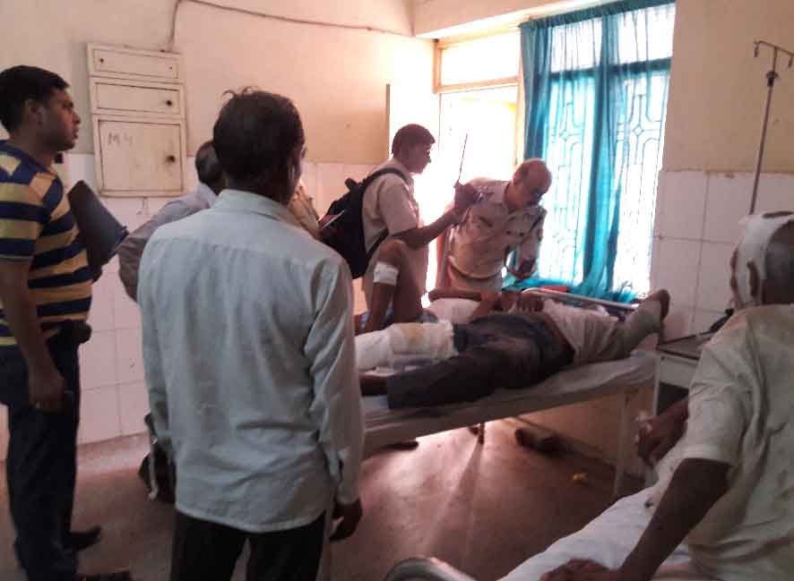 alleged satyagrahis said we want azad hind government, 