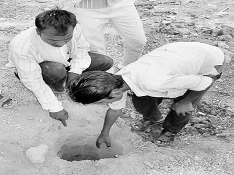 Innocent fell in the deep pit