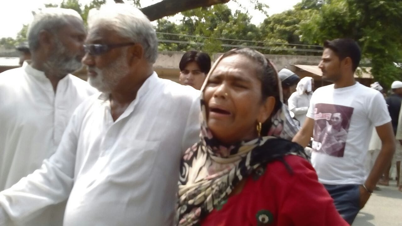 villager angry due to road accident in haridwar