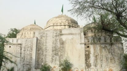are these three babari masque?
