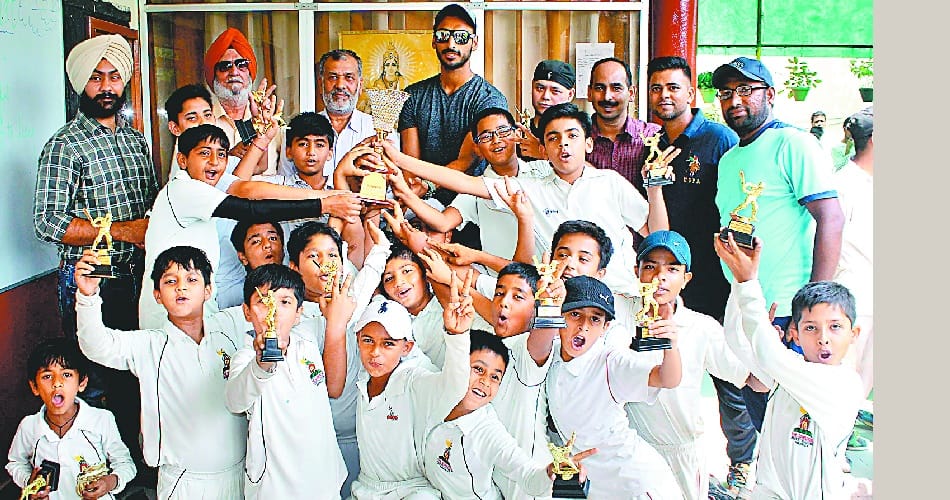 Gurukul school team won the cricket tunrament in Dhakoli