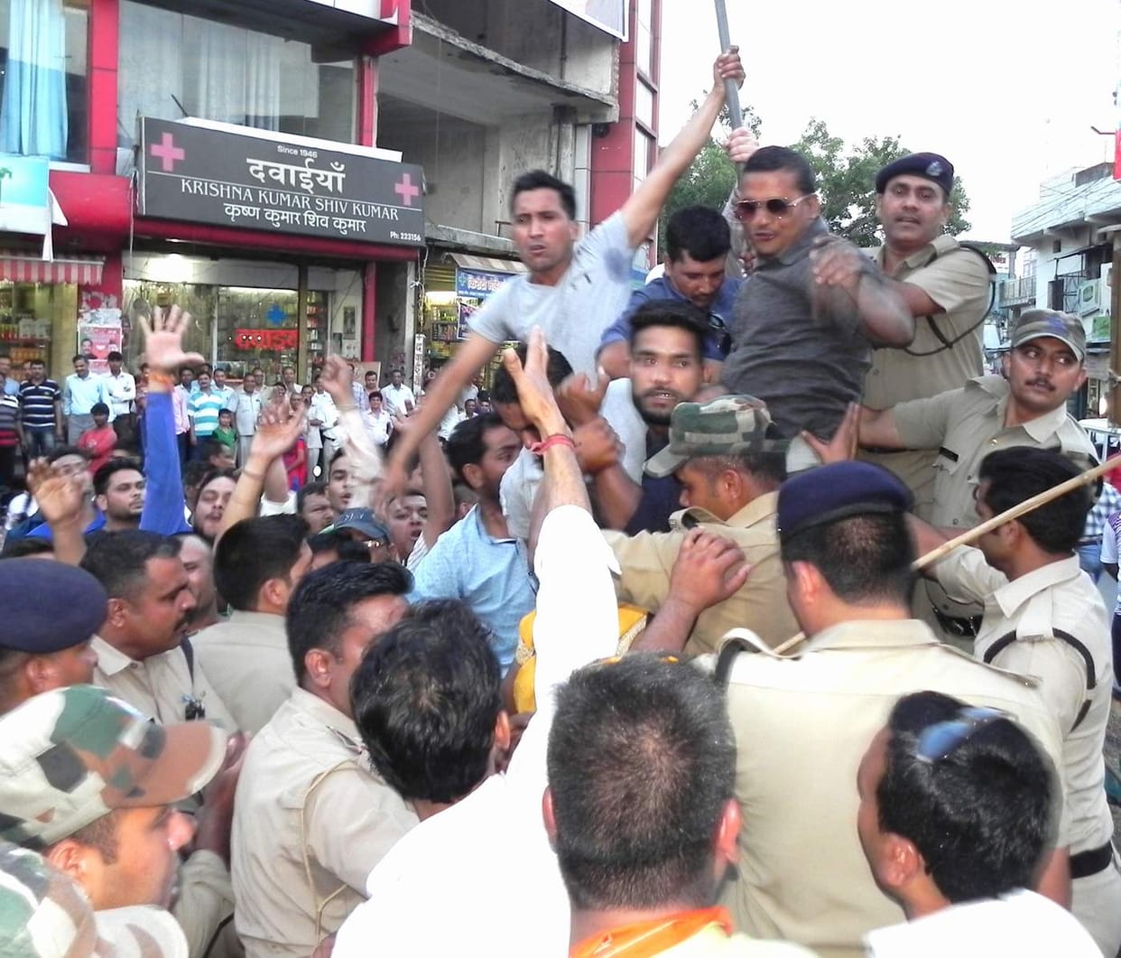Harak Singh Rawat, shown black flags