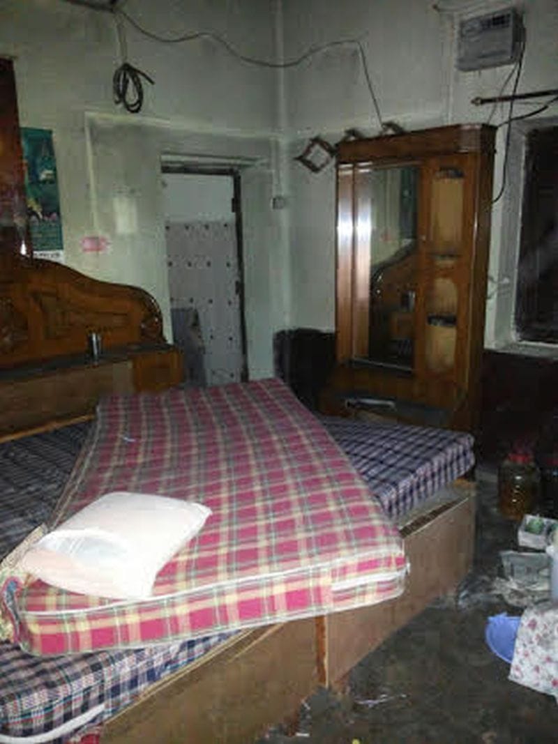 rambraksh living standards in jawahar bag 