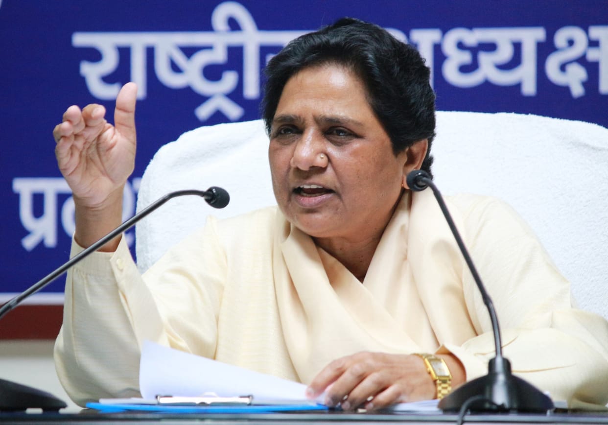 Mayawati tweets on freedom house report on democracy in India.