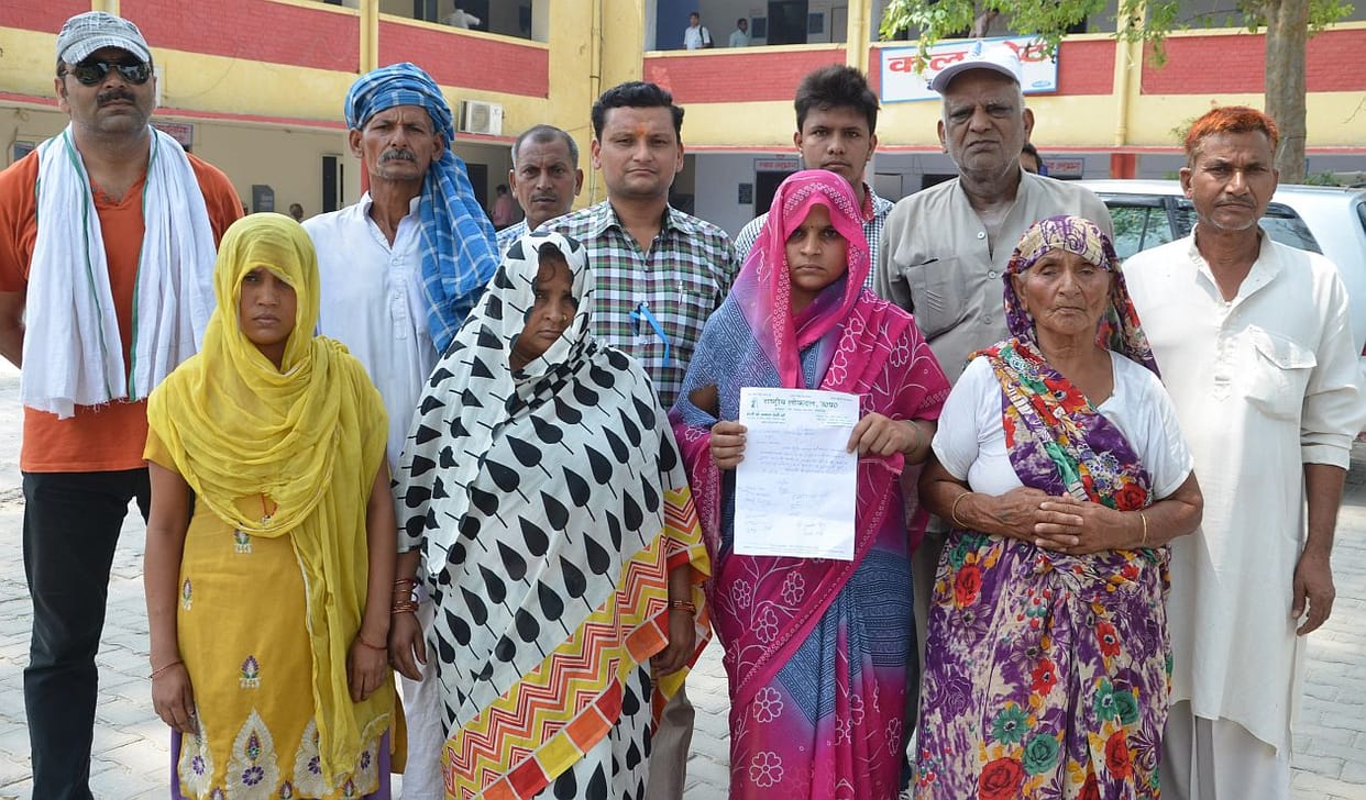 Family of hostage robbery.
