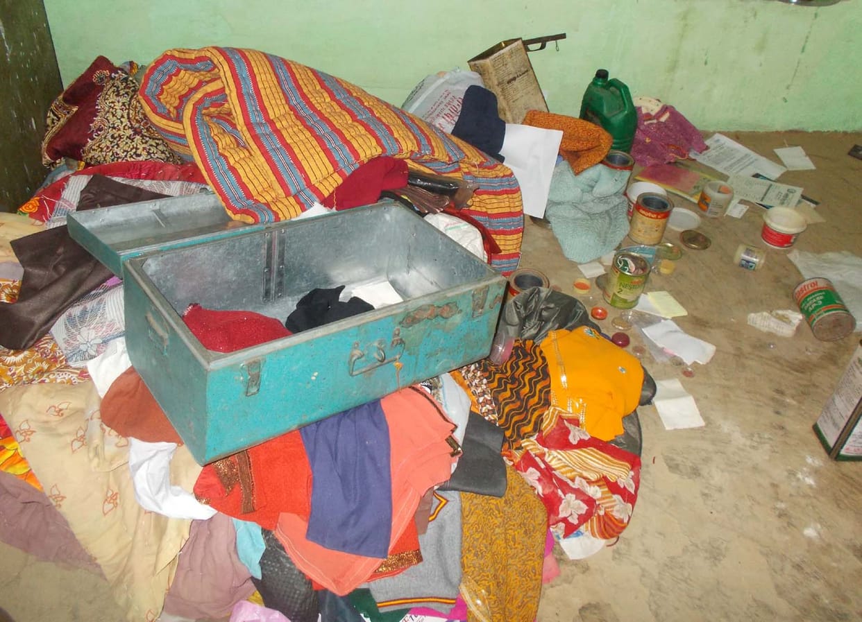 Seven homes , including 30 million in cash stolen goods