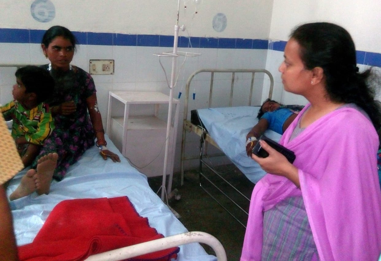 sky lightning in doiwala mining area, one died, 17 injured.
