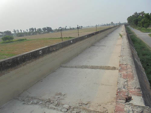  pamp kainaal band, do jilon kee khetee prabhaavit Pump canal closed, two districts affected farming