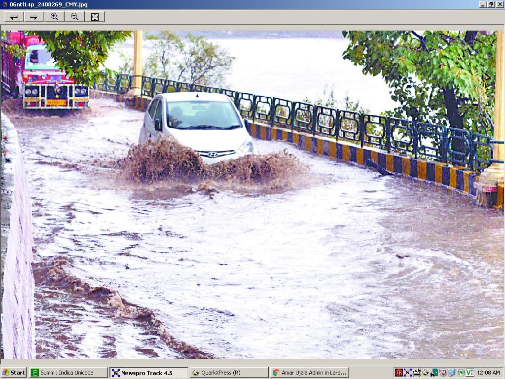Rain havoc, road freight came into debris