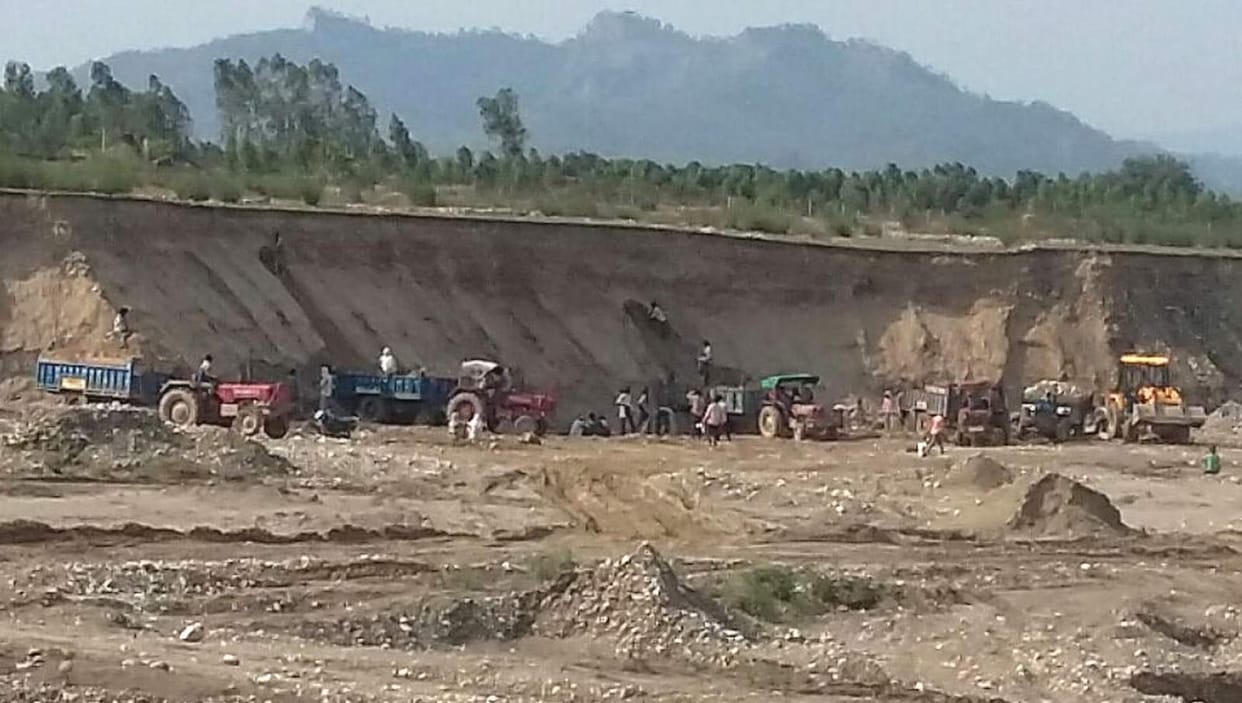 Chandigarh: Despite the strictness of NGT, the mining mafia remains unbridled