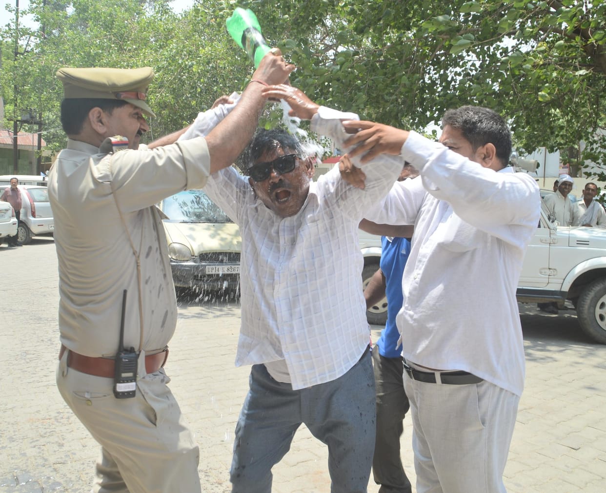 Cleaning of union leaders attempted self-immolation, causing stir