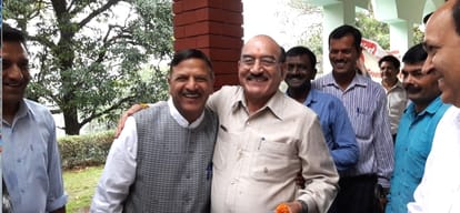 HP Govt will take action againest doctors who recommend branded medicines.