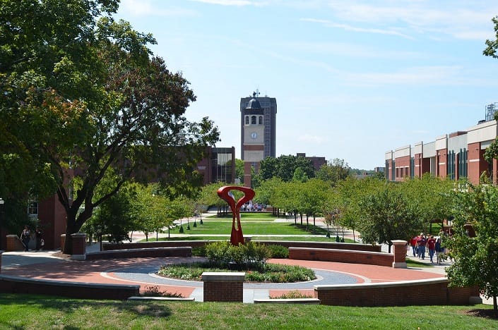 25 Indian students from the American University evacuated