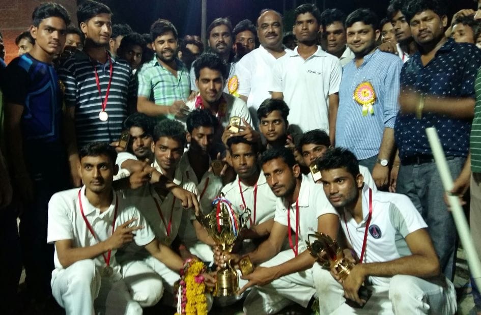 The capture of the Star Trophy XI