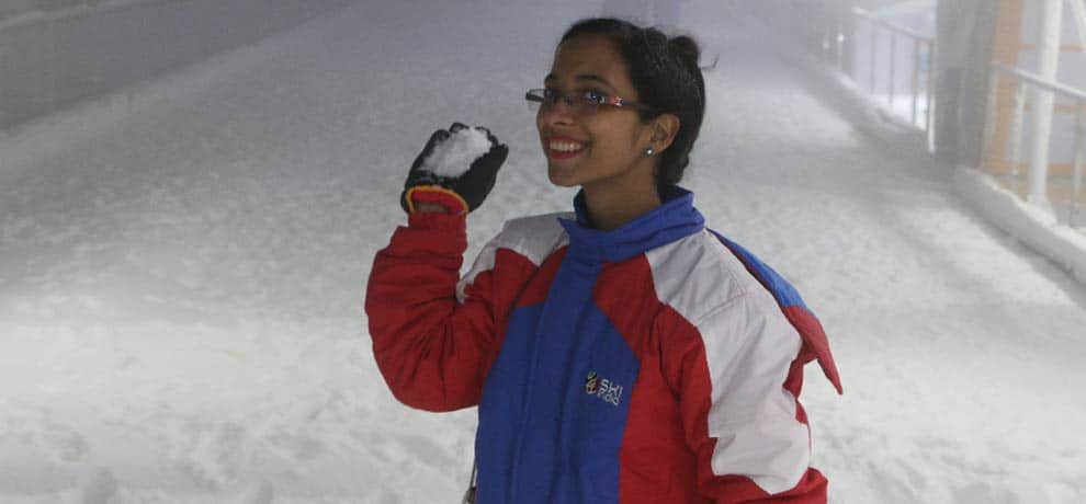 play with snow and sea in this city of ncr