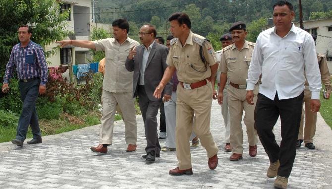 Police line inspection