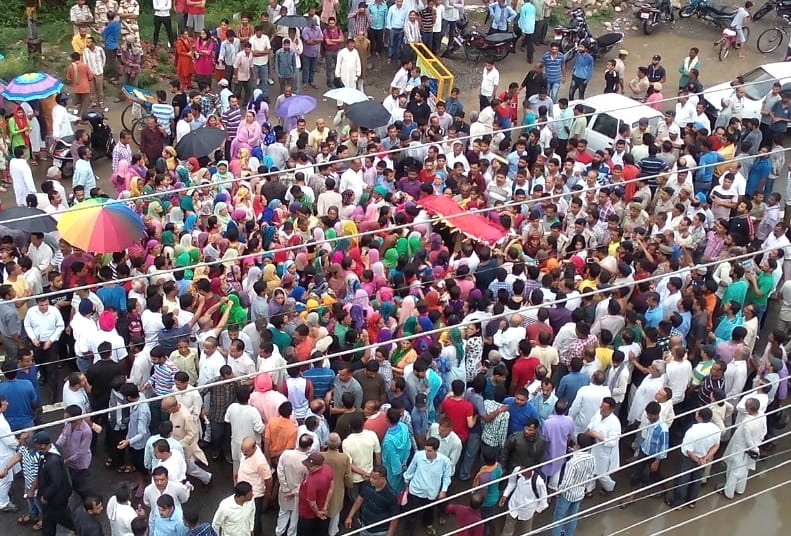 People protest at ponta on girl murder case, live photos.