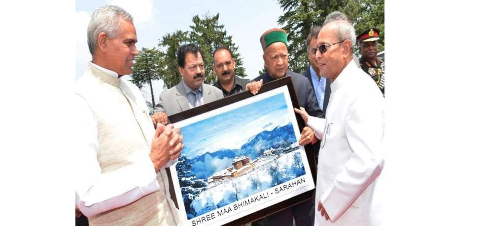 president pranab mukherjee returns to delhi