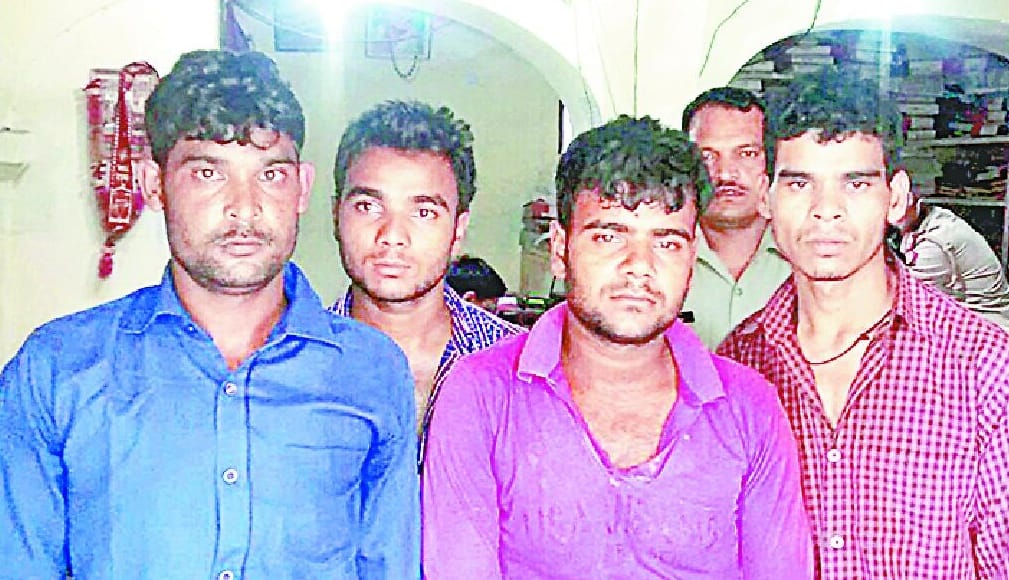 Rajupur Two robbers arrested