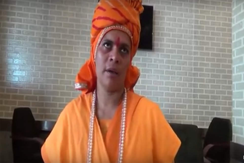 साध्वी प्राची ने एक बार फिर विवादित बयान देकर 'मुस्लिम मुक्त' भारत बनाने की बात कही