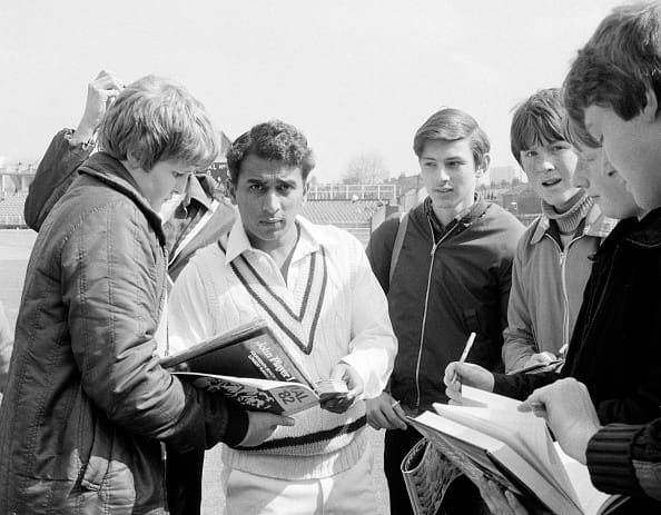 When Sunil Gavaskar play very slow innings in ODI World Cup