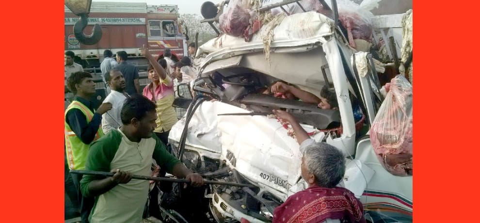 Tragic incident on the Delhi-Gurgaon Expressway hopelessly trapped in the body