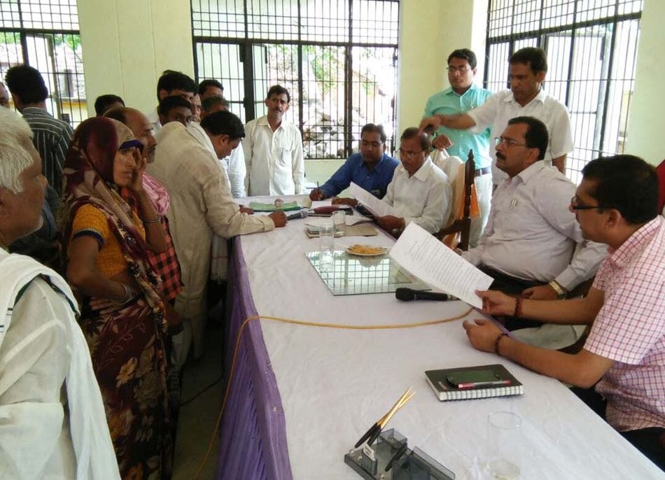directed to Cutting the salaries of 12 officials 