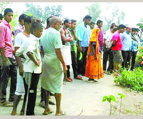 Police found a body of a woman in barabanki.
