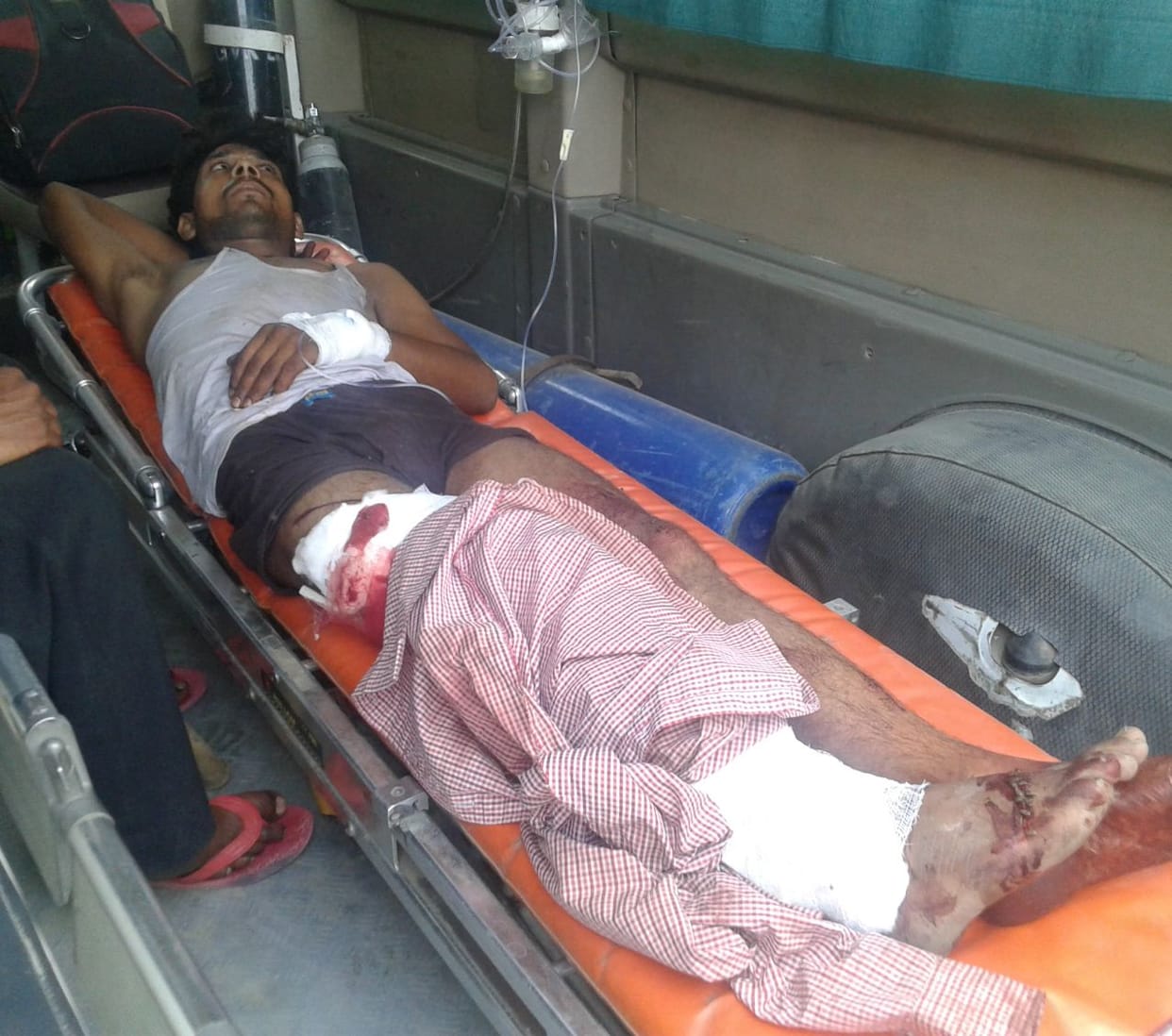 11 people injured in accidents