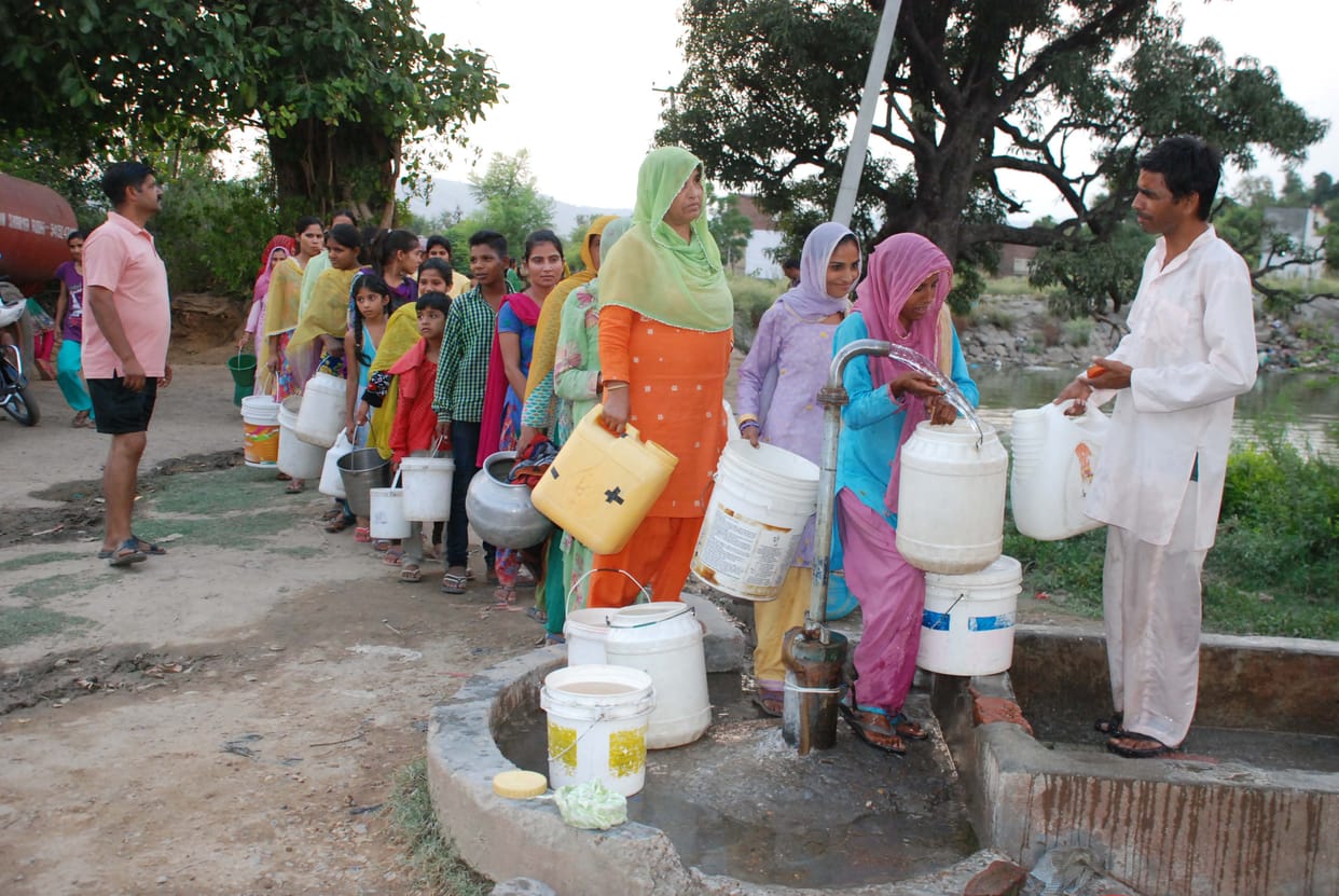 locals youth solved water problem in budhhi village 