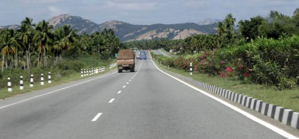 Union Minister Nitin Gadkari inaugurates lays foundation stone of 7 National Highway projects in Gwalior MP