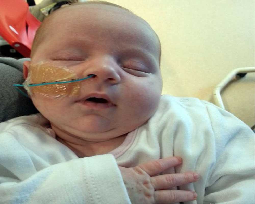 3 years old girl suffering from  glycogen storage disease type 1b