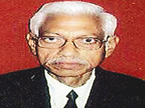 Elderly advocate shot dead himself