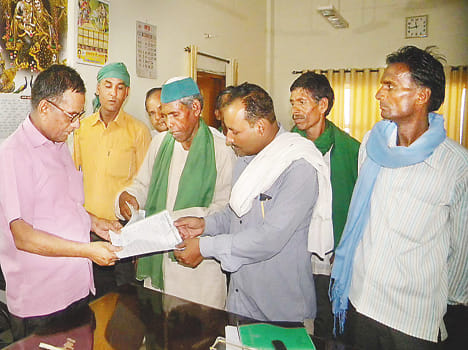 Farmers seeking to bring relief