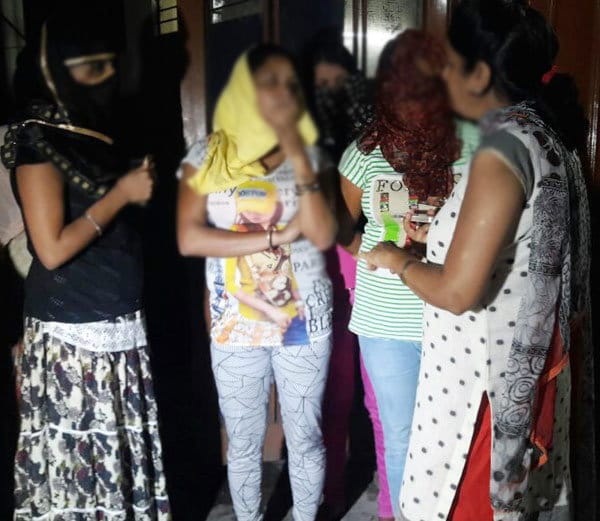 chandigarh formar mayor poonam sharma raid in hotel, sex racket exposed