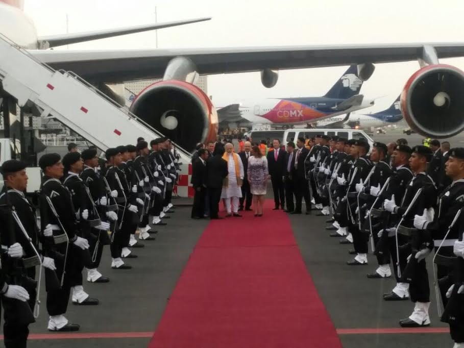 mexico president offer dinner pm narendra modi