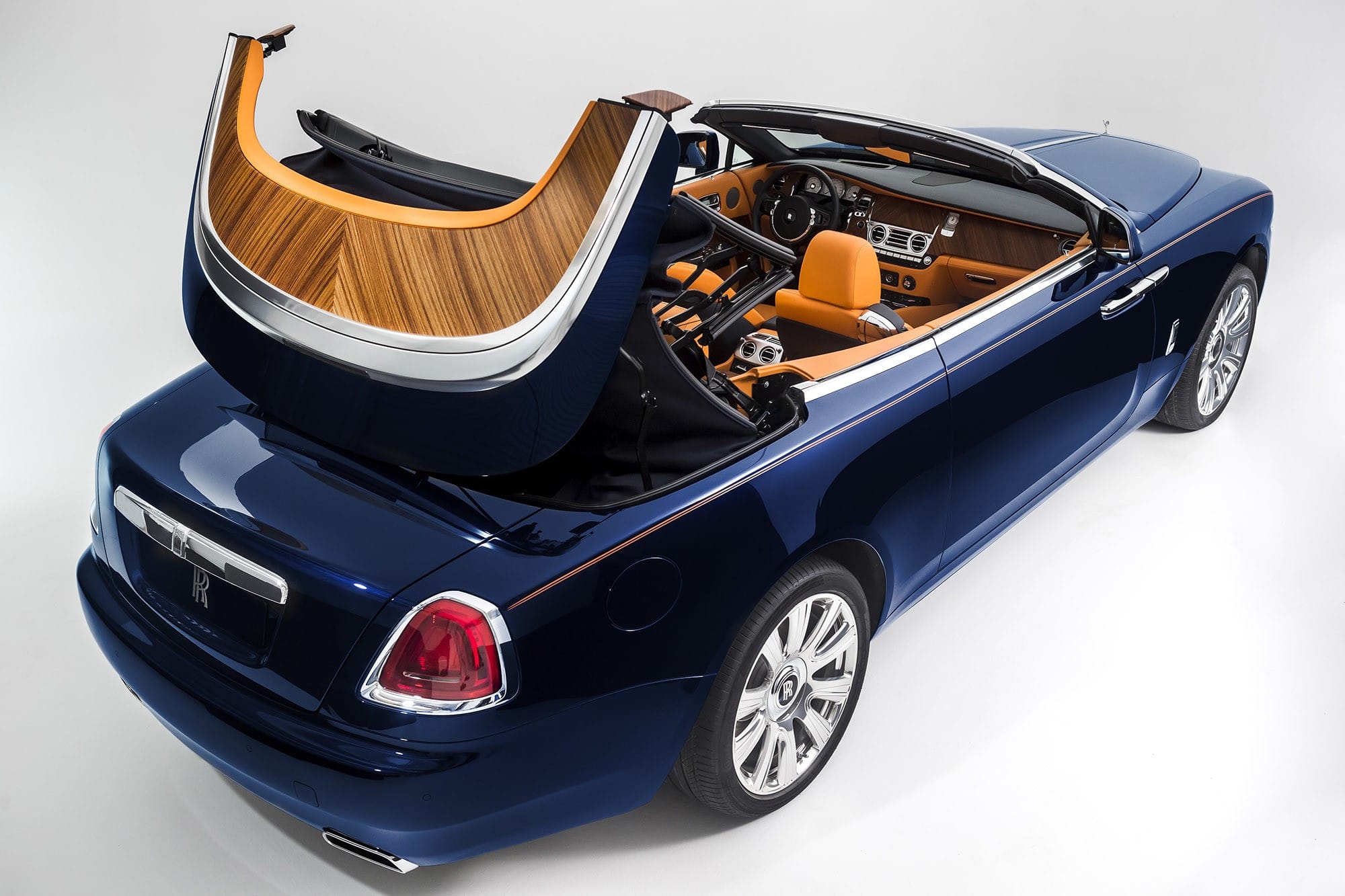 Rolls-Royce Dawn Launched At Rs 6.25 Crore