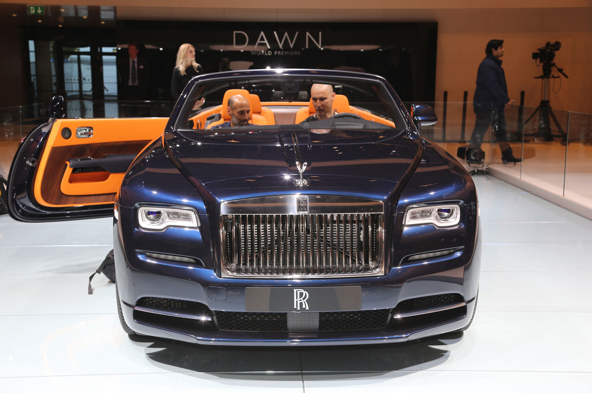 Rolls-Royce Dawn Launched At Rs 6.25 Crore