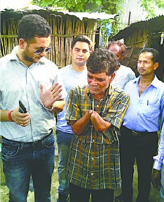  SDM Nagar Panchayat by field visits, listened Problems
